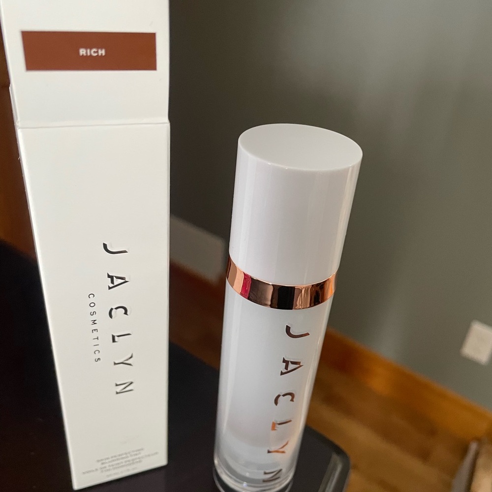 Jaclyn Cosmetics Skin Perfecting Blurring Tint - Rich